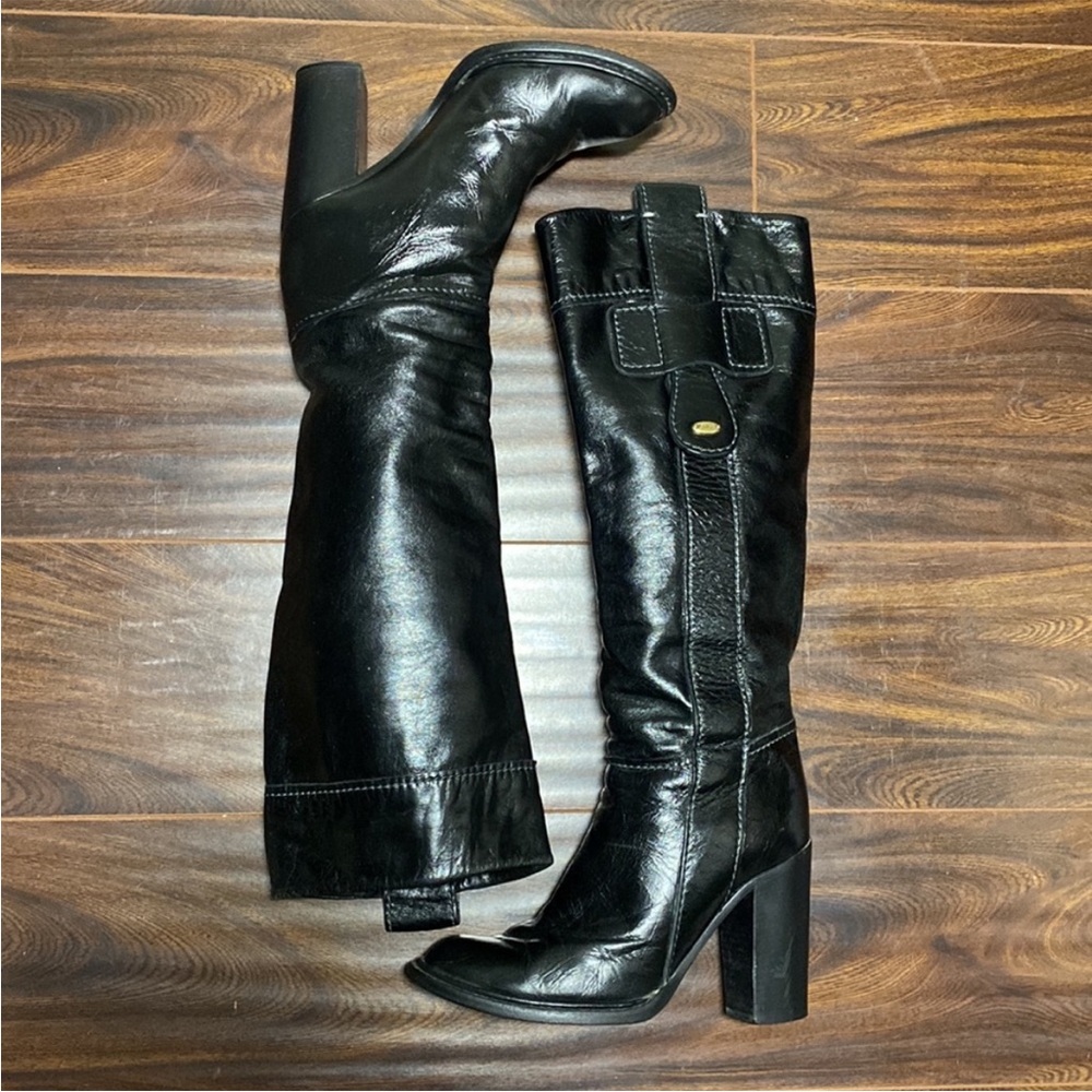 Beautiful Black Chloe Boots size 38 1/2 which is a size 8 1/2 . EUC / no box